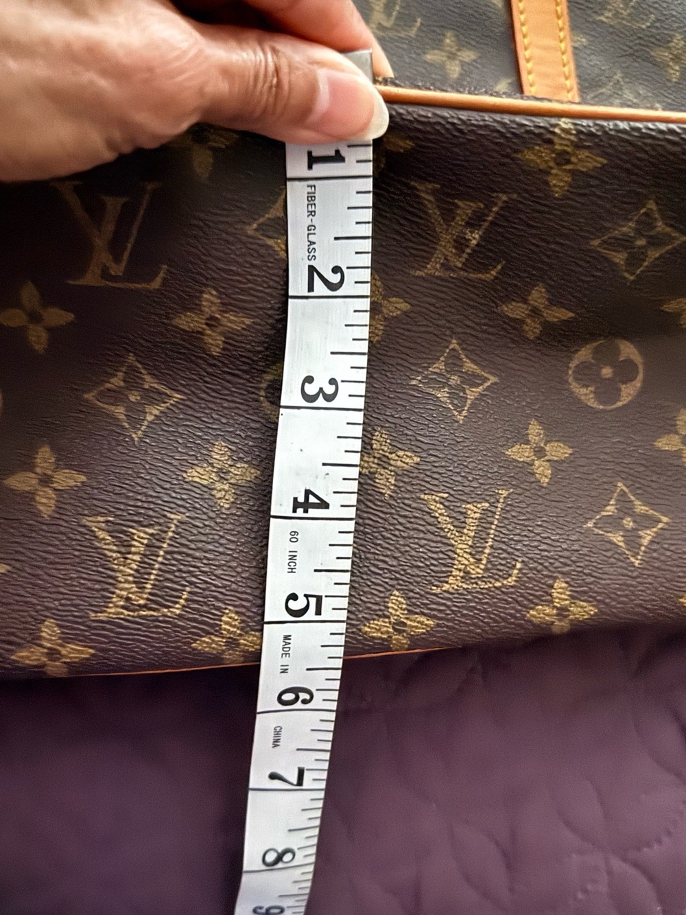 Vintage Leather Tote - Picture 5 of 6